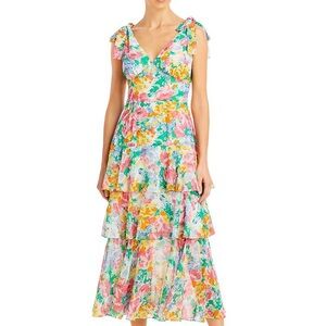 New with tags WAYF floral size small